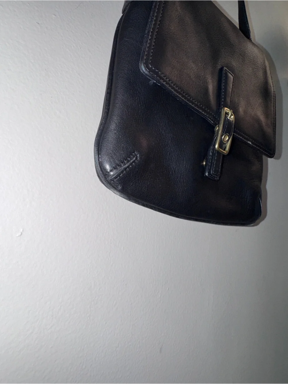 Vintage Coach Legacy Crossbody Bag – Style 9592